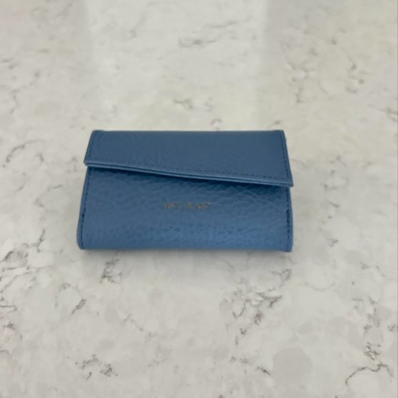 Matt & Nat Brand New Blue Wallet - Picture 9 of 9